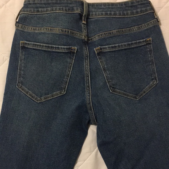 Old Navy Rockstar Jeans Size 4 Regular - Picture 4 of 5